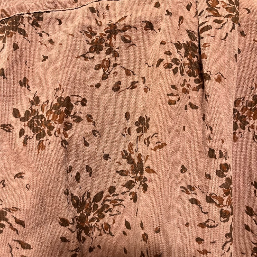 100% Cotton Women’s Button Down - Picture 5 of 5